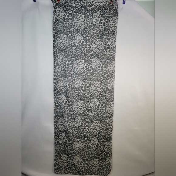 Vintage Black Grey white scarf sheer animal print chiffon handkerchiefs - Picture 4 of 9